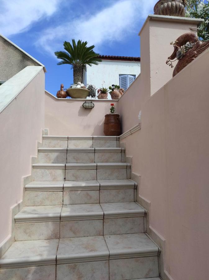 Angelic House Villa Spetses Town Exterior photo